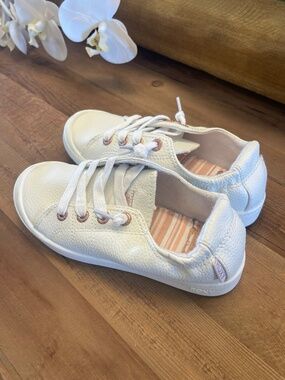Kid’s Roxy Bayshore Toddler Girls Shoes White Size 13 Versatile Summer Beach